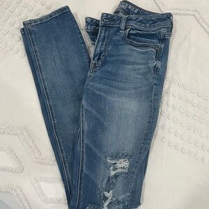American Eagle Outfitters Women's Distressed Blue Skinny Jeans